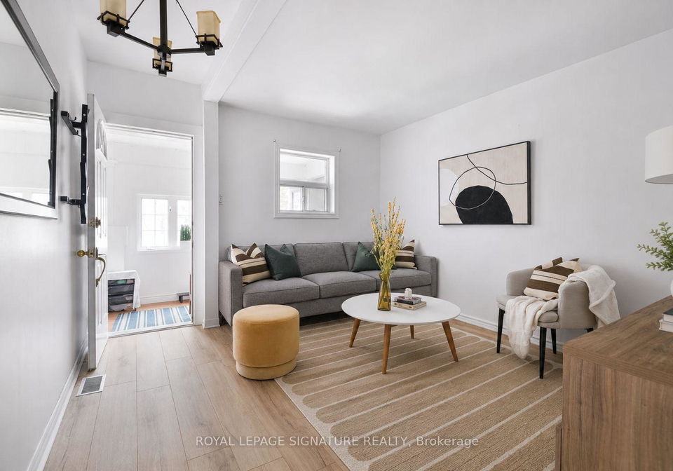 13-auburn-avenue-toronto-ontario-w13198786