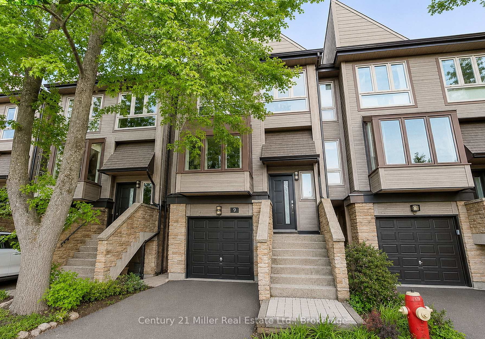 1120-queens-avenue-oakville-ontario-w13198810