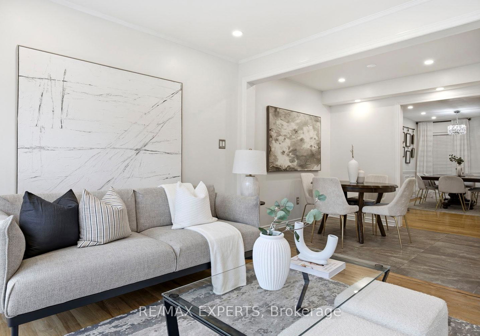 40-dills-crescent-milton-ontario-w13200418