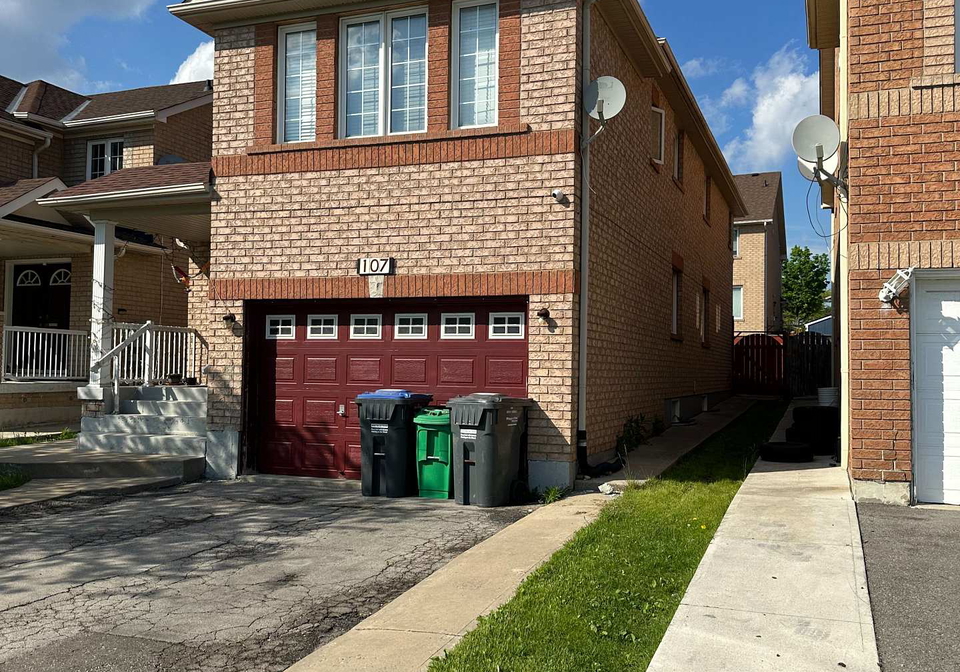 107-rollingwood-drive-brampton-ontario-w13201322