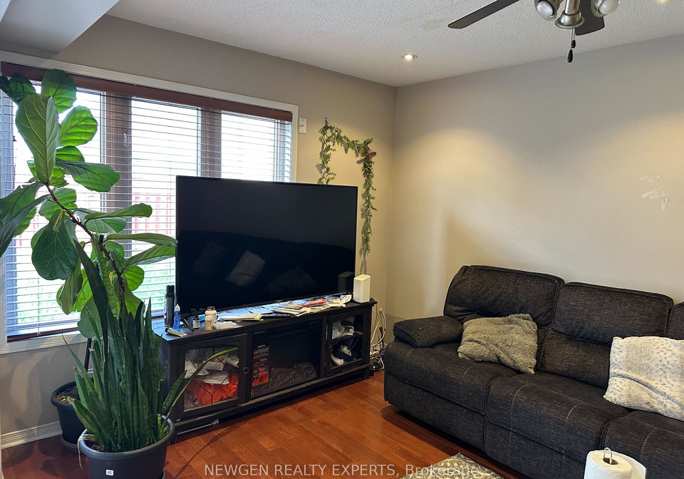 107-rollingwood-drive-brampton-ontario-w13201322
