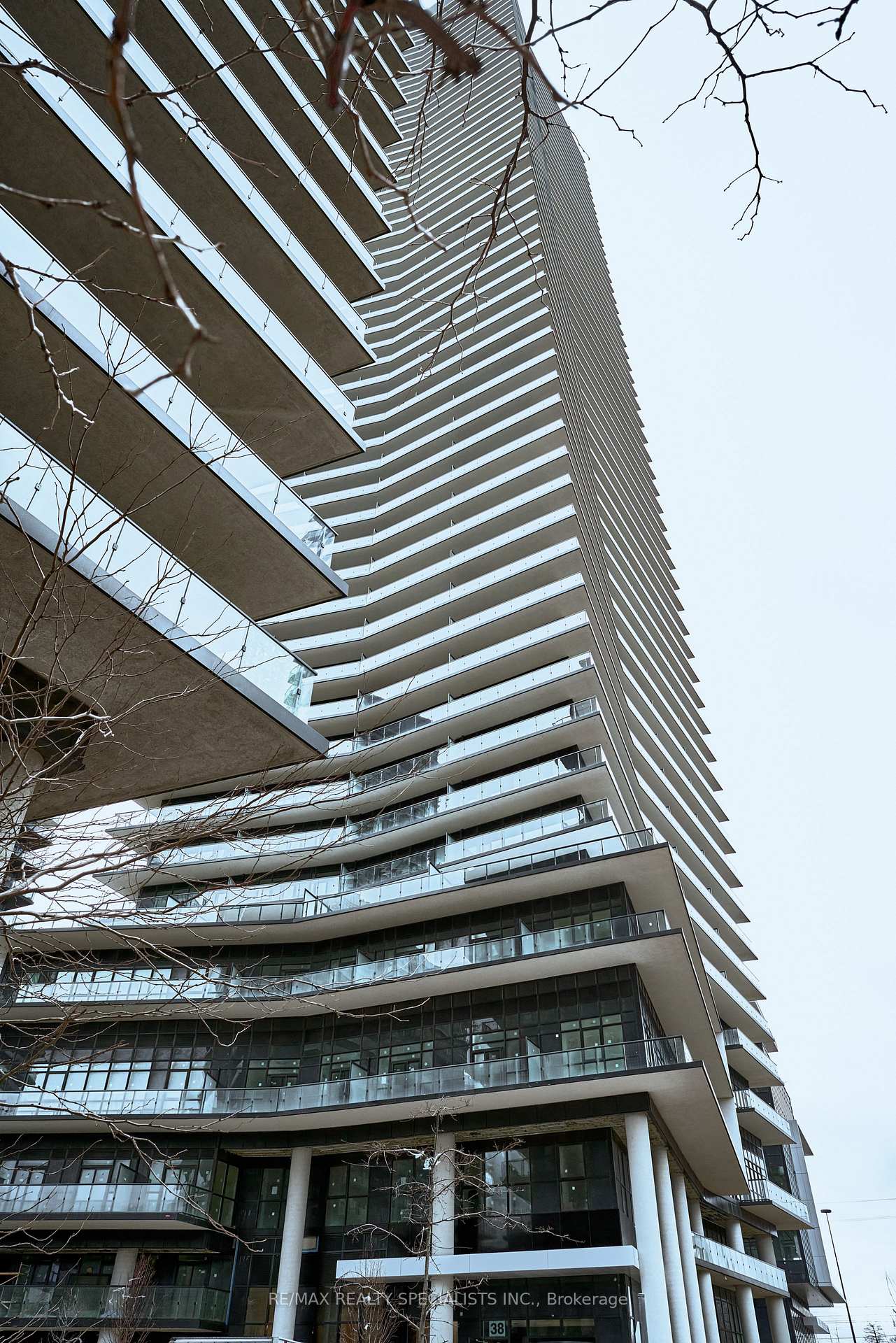 38-annie-craig-drive-etobicoke-ontario-w13203790