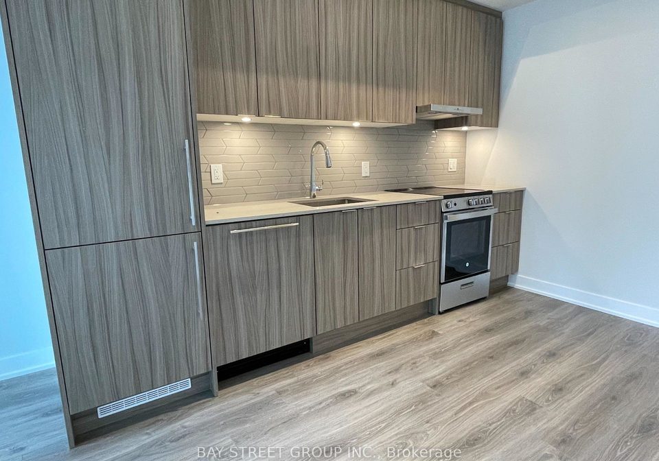 430-square-one-drive-mississauga-ontario-w13203924