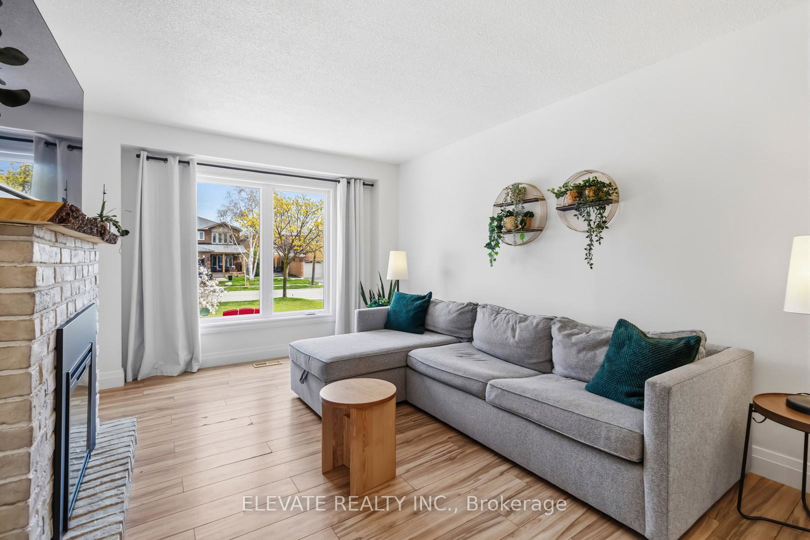6220-prairie-circle-mississauga-ontario-w13205436