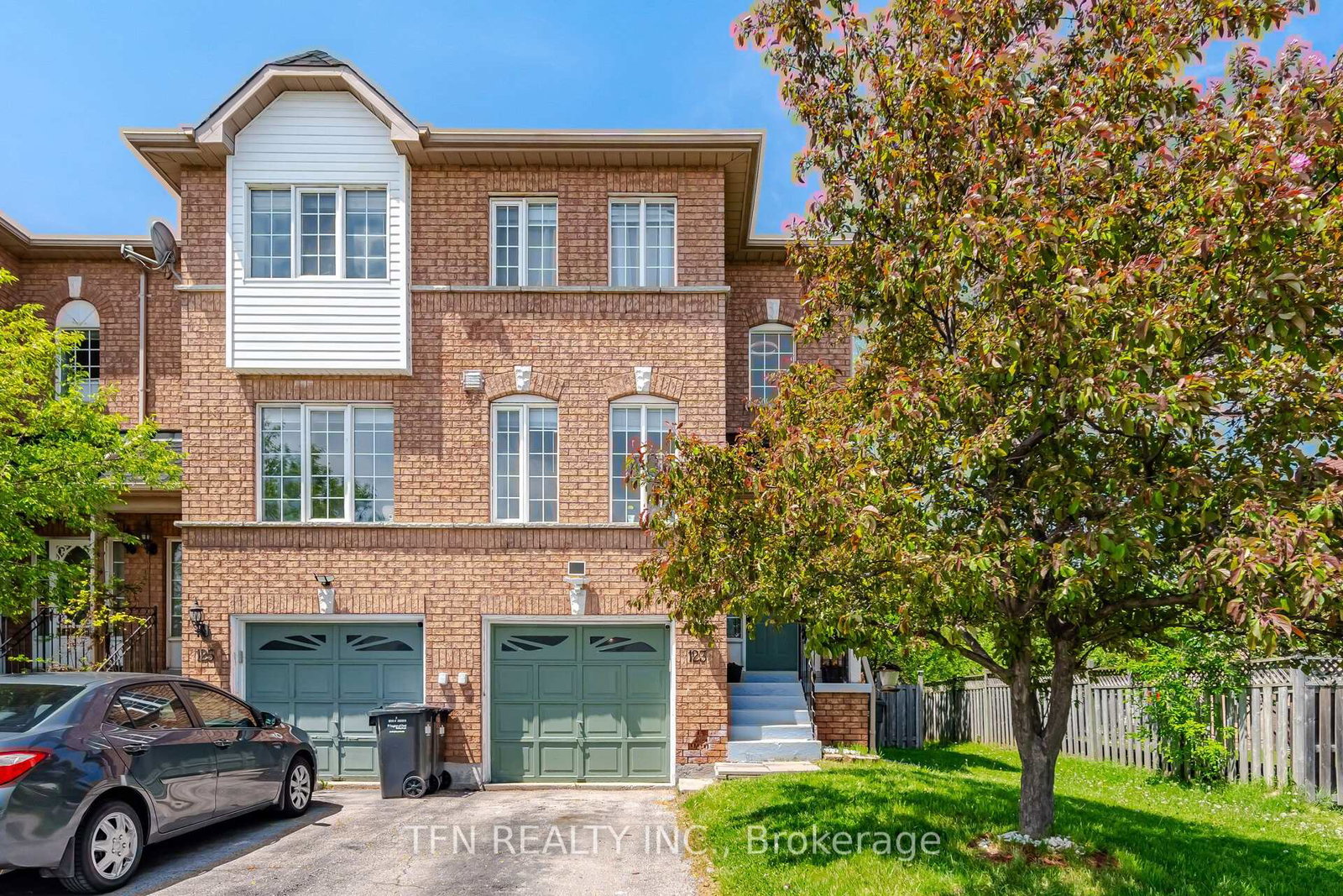 123-brickyard-way-brampton-ontario-w13205518