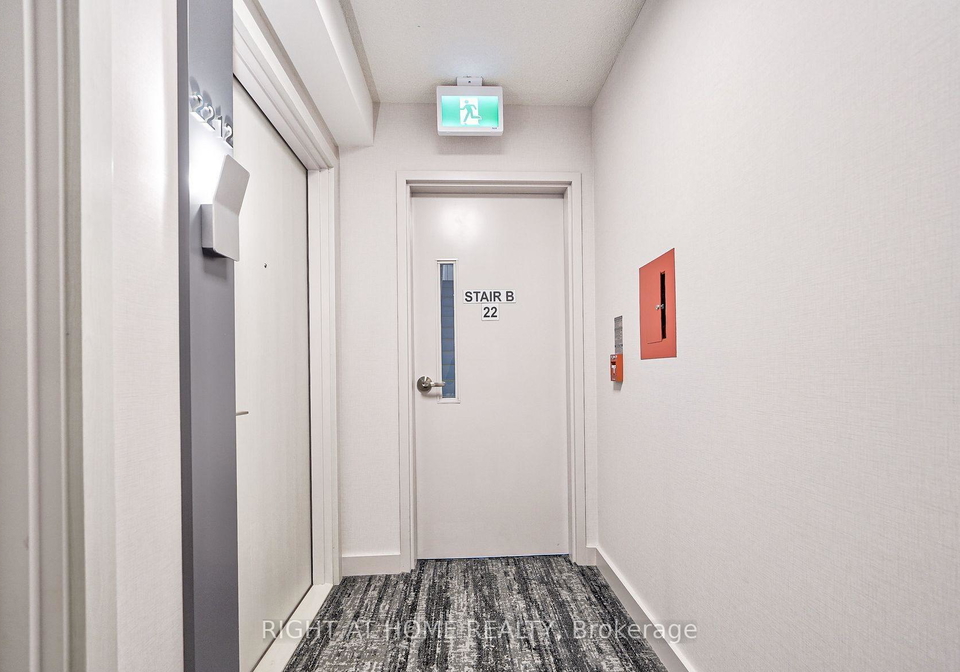 30-samuel-wood-way-etobicoke-ontario-w13205816
