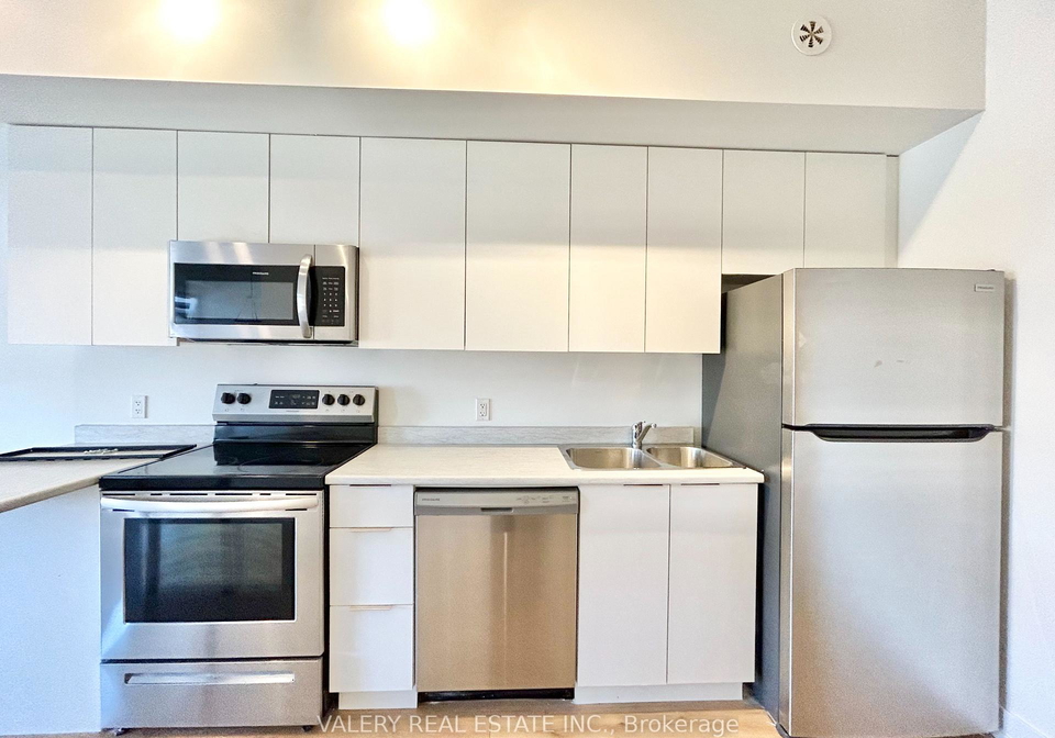 3078-sixth-line-oakville-ontario-w13205876