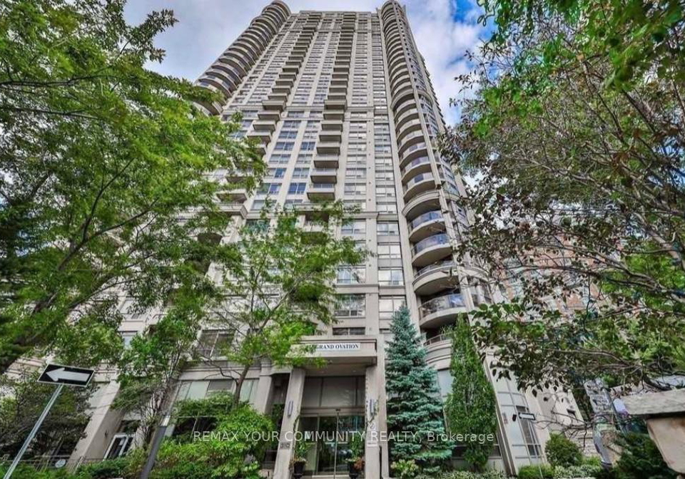 310-burnhamthorpe-road-mississauga-ontario-w13206088