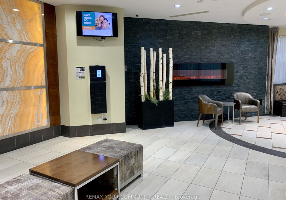 310-burnhamthorpe-road-mississauga-ontario-w13206088