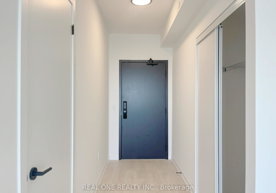 4878-powers-common-burlington-ontario-w13206448