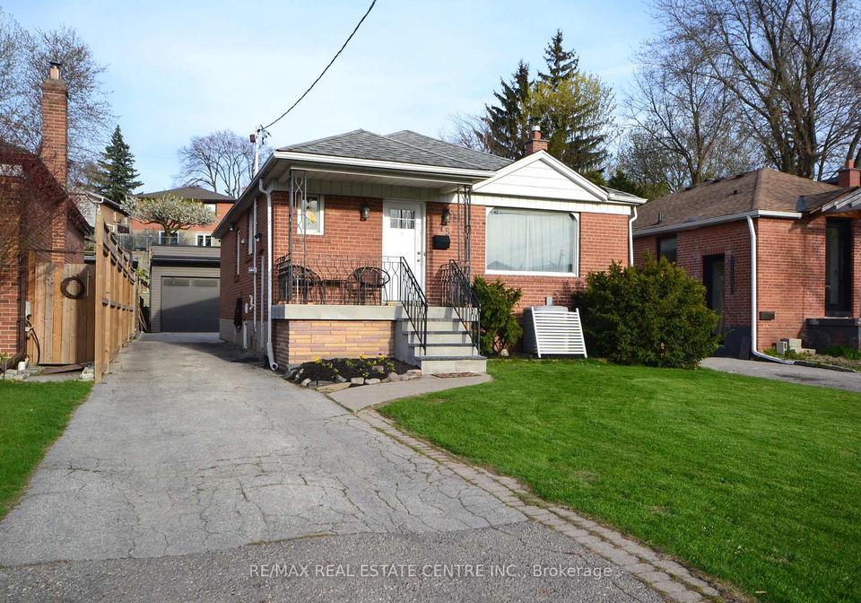75-cynthia-road-toronto-ontario-w13206750