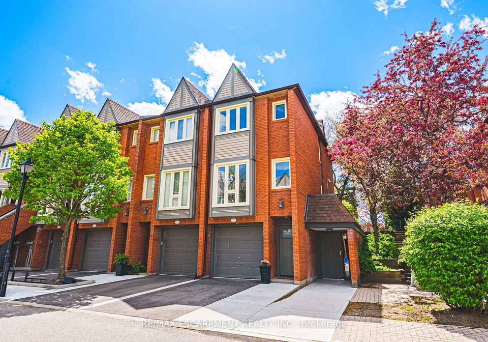 895-maple-avenue-burlington-ontario-w13206902
