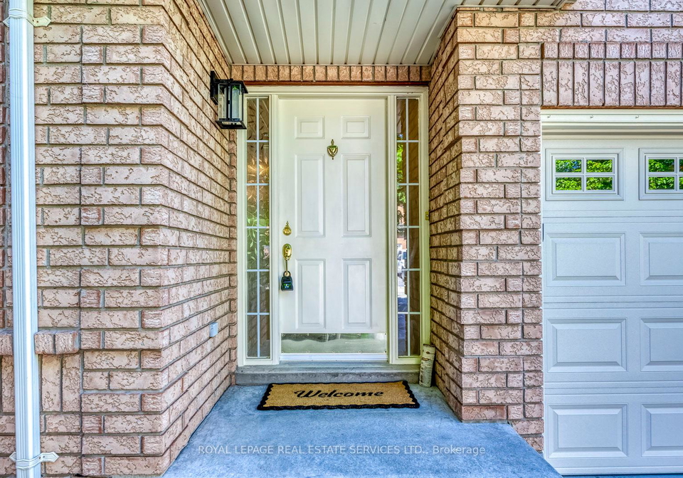 2114-springdale-road-oakville-ontario-w13207228