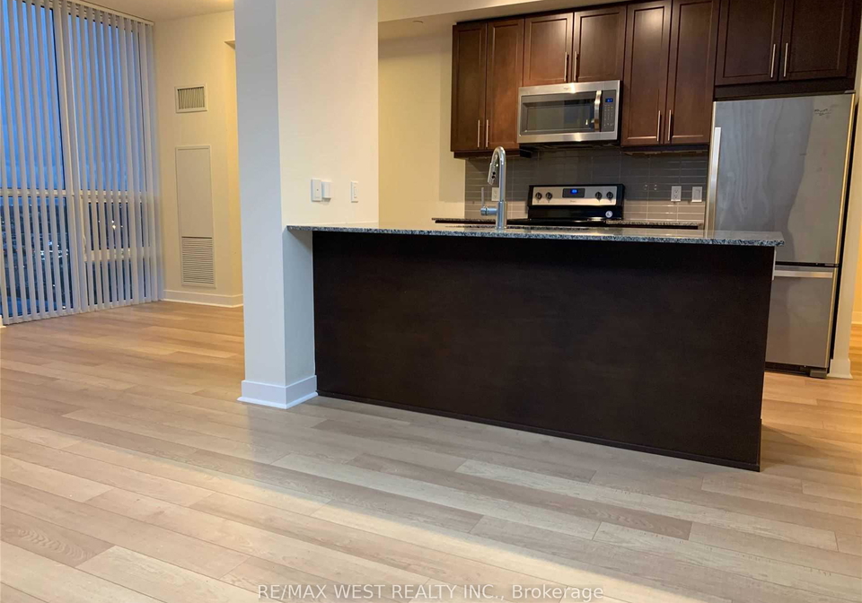 3975-grand-park-drive-mississauga-ontario-w13207232