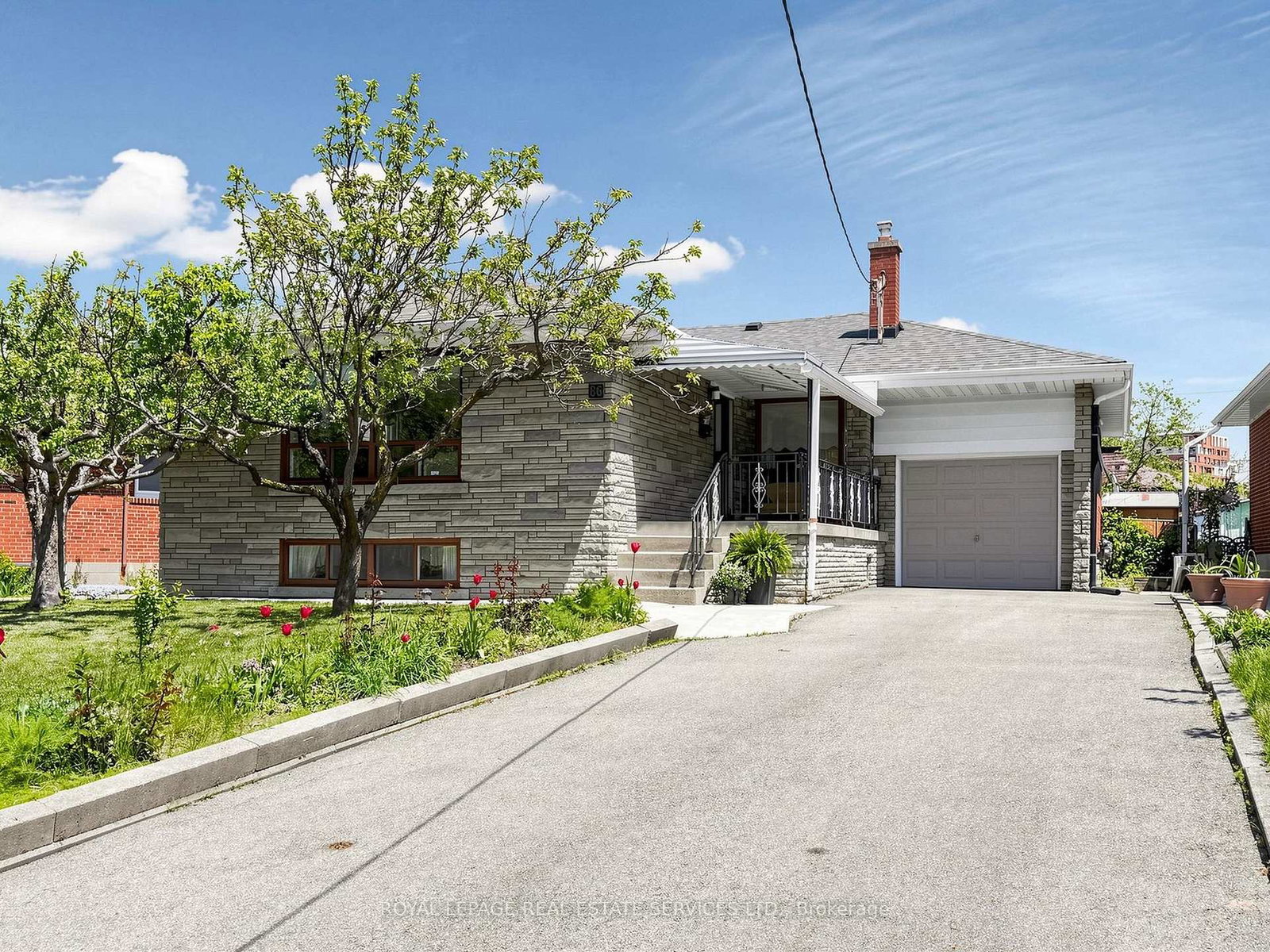 86-whitburn-crescent-york-ontario-w13207336