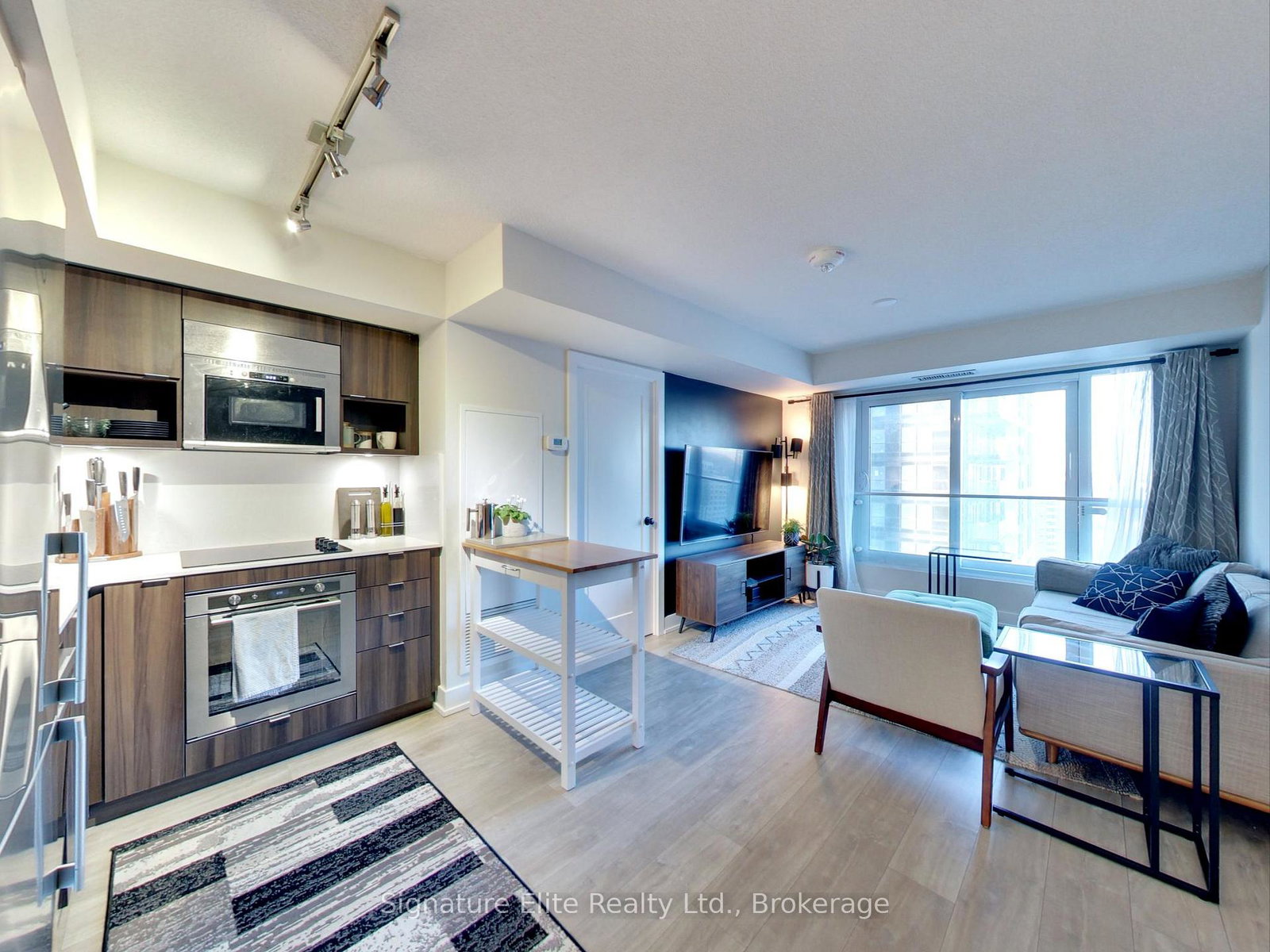 7-mabelle-avenue-etobicoke-ontario-w13207370