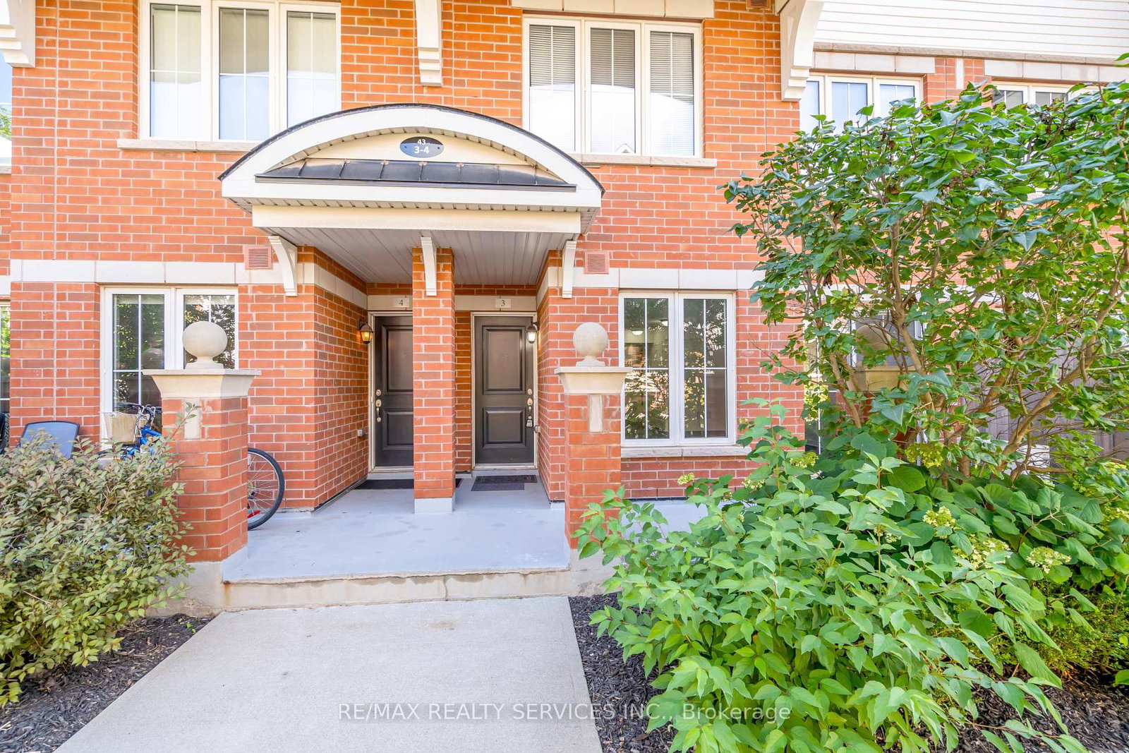 4hays-boulevard-oakville-ontario-w13207380