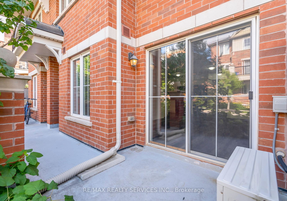 4hays-boulevard-oakville-ontario-w13207380