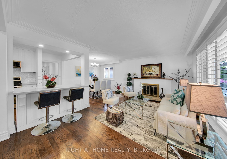 19-wall-avenue-north-york-ontario-w13207492