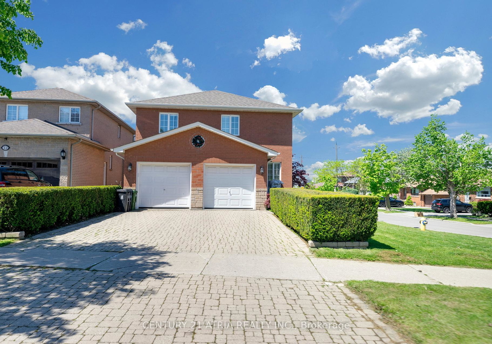 543-queens-drive-north-york-ontario-w13207720