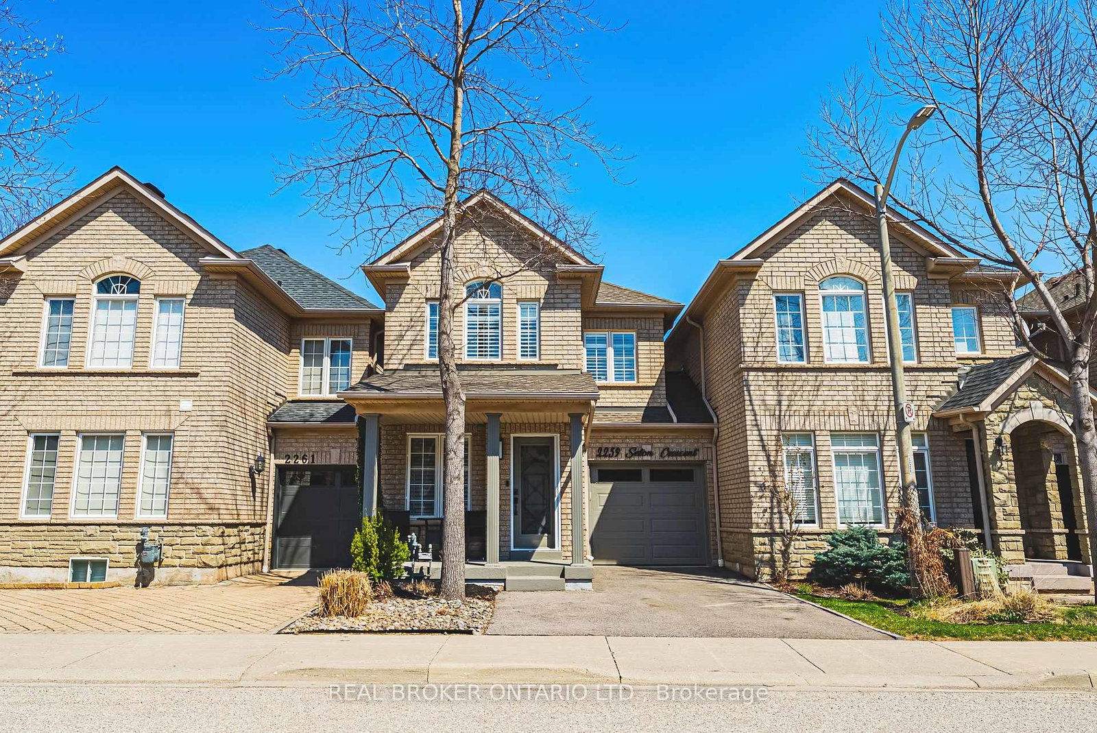 2259-seton-crescent-burlington-ontario-w13207832