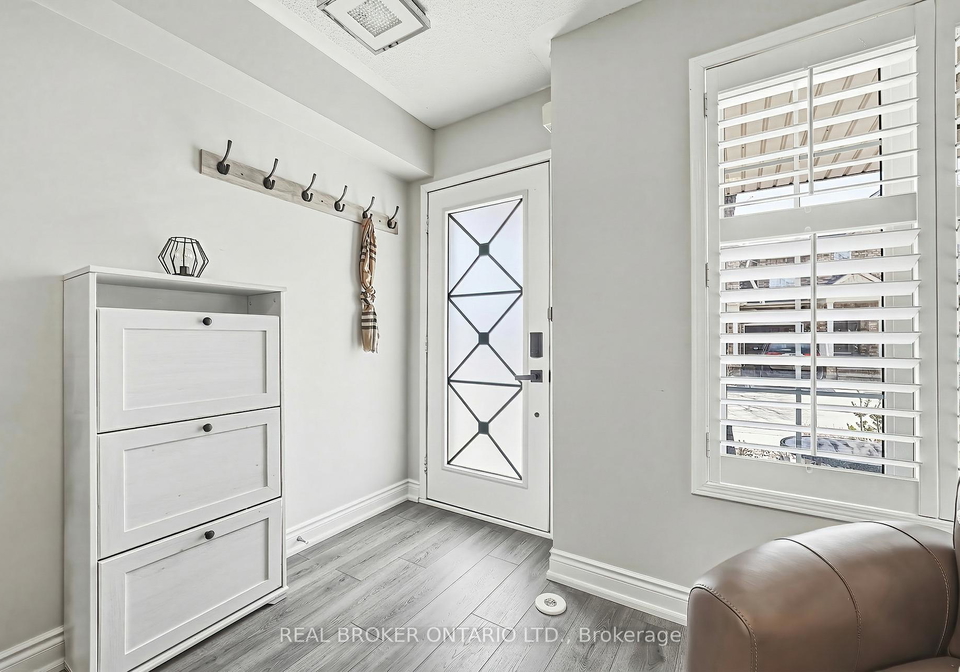 2259-seton-crescent-burlington-ontario-w13207832