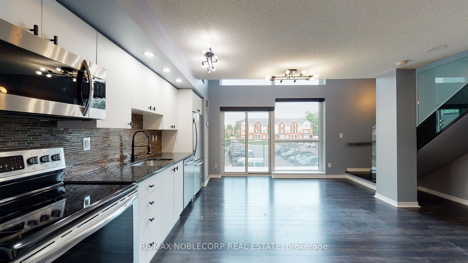 215-queen-street-e-brampton-ontario-w13207960