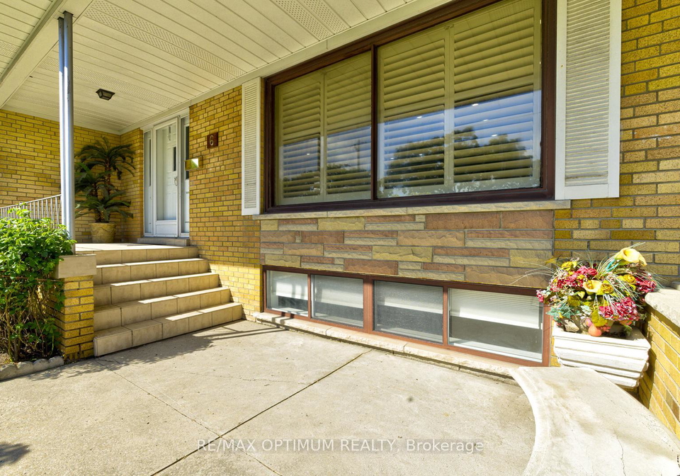 6-evernby-boulevard-etobicoke-ontario-w13208188