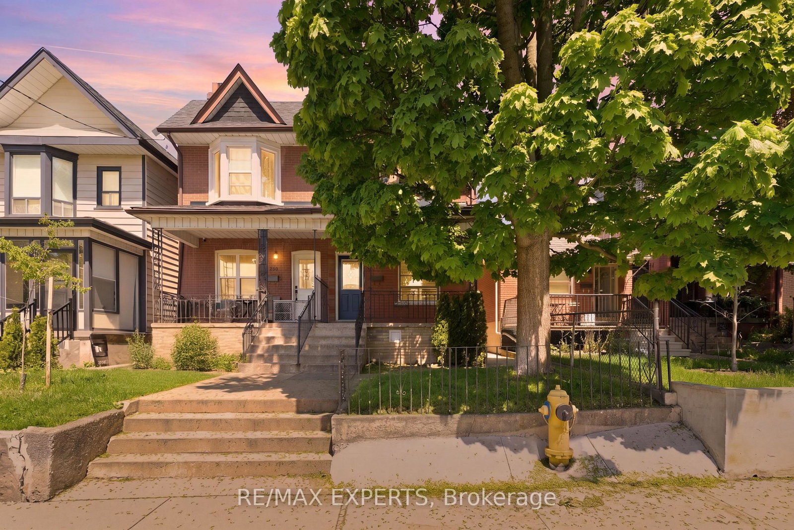 148-ascot-avenue-toronto-ontario-w13208334