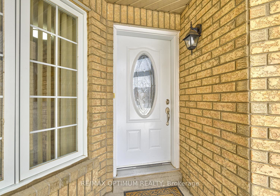 26-tumbleweed-trail-brampton-ontario-w13208600