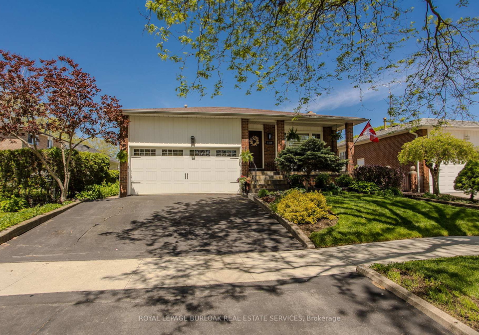 1109-dowland-crescent-burlington-ontario-w13208634