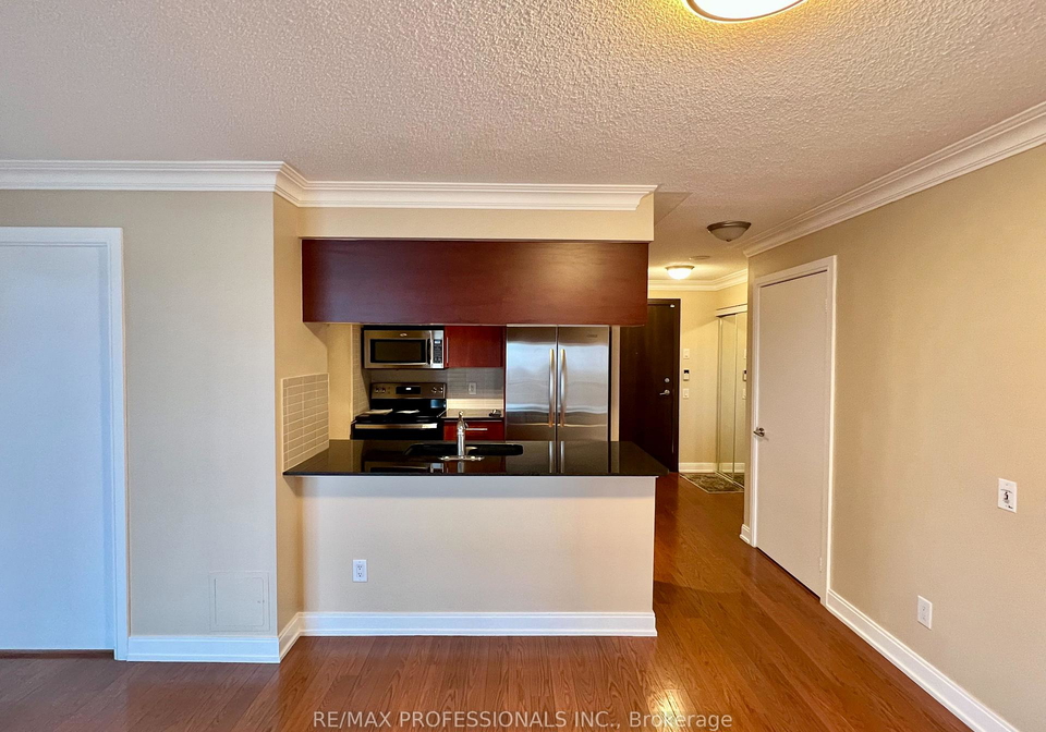 25-viking-lane-etobicoke-ontario-w13208876