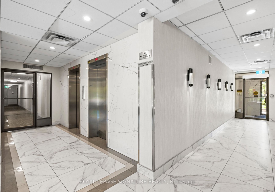 2556-argyle-road-mississauga-ontario-w13208956