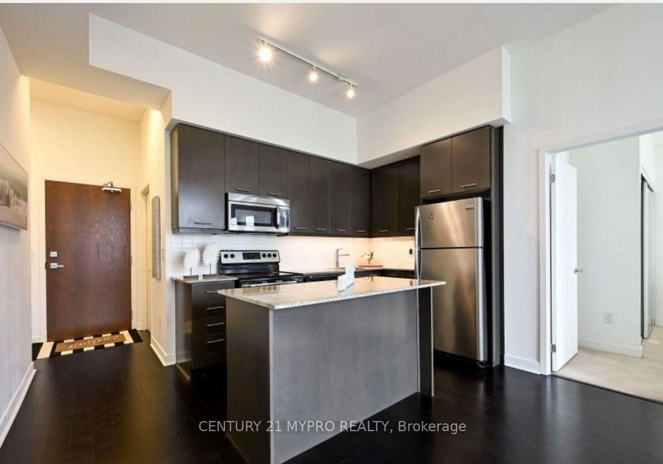 360-square-one-drive-mississauga-ontario-w13209286
