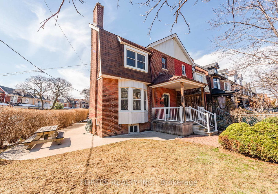 8-spring-grove-avenue-toronto-ontario-w13209404