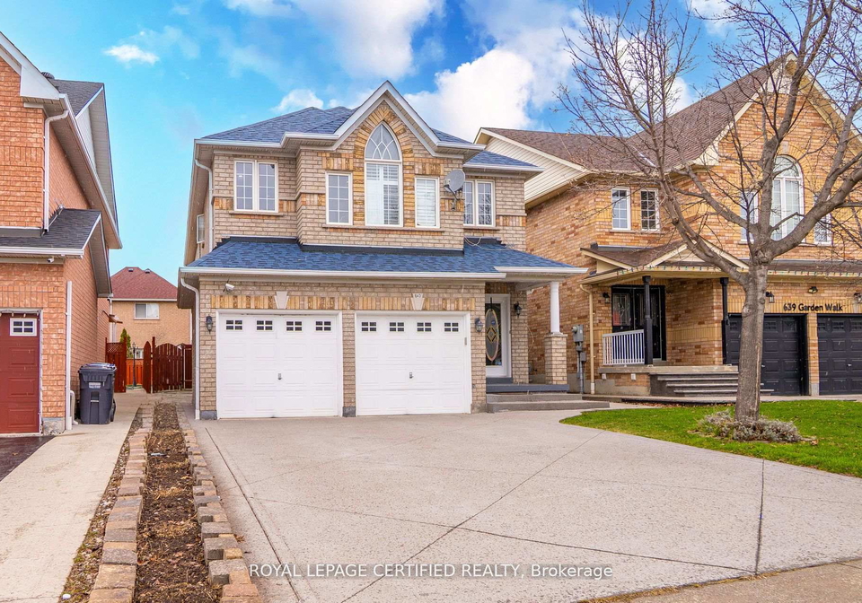 643-garden-walk-mississauga-ontario-w13209536