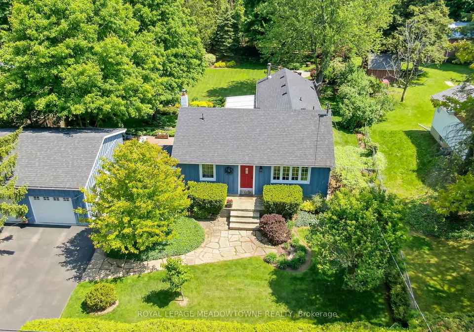 13250-27-side-road-halton-hills-ontario-w13209614