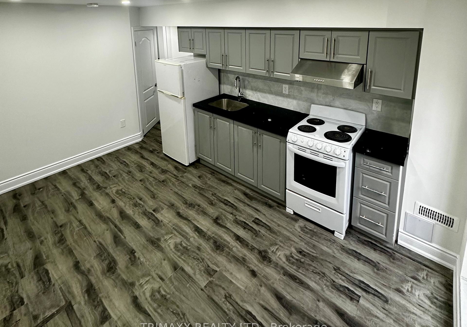 68-ural-circle-brampton-ontario-w13209694