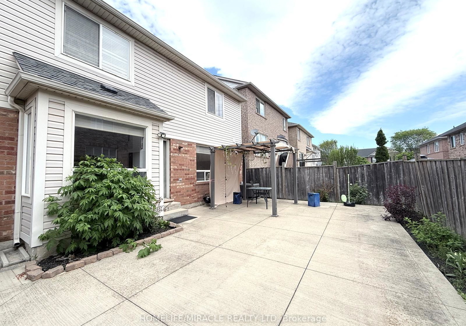 49-ponymeadow-way-brampton-ontario-w13210016