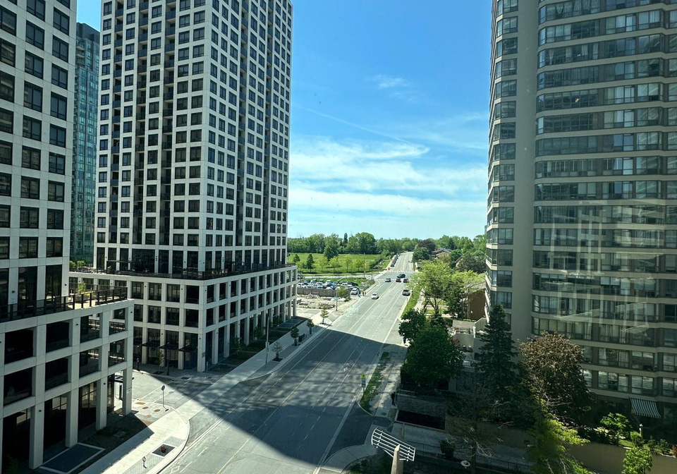 33-elm-drive-mississauga-ontario-w13210302