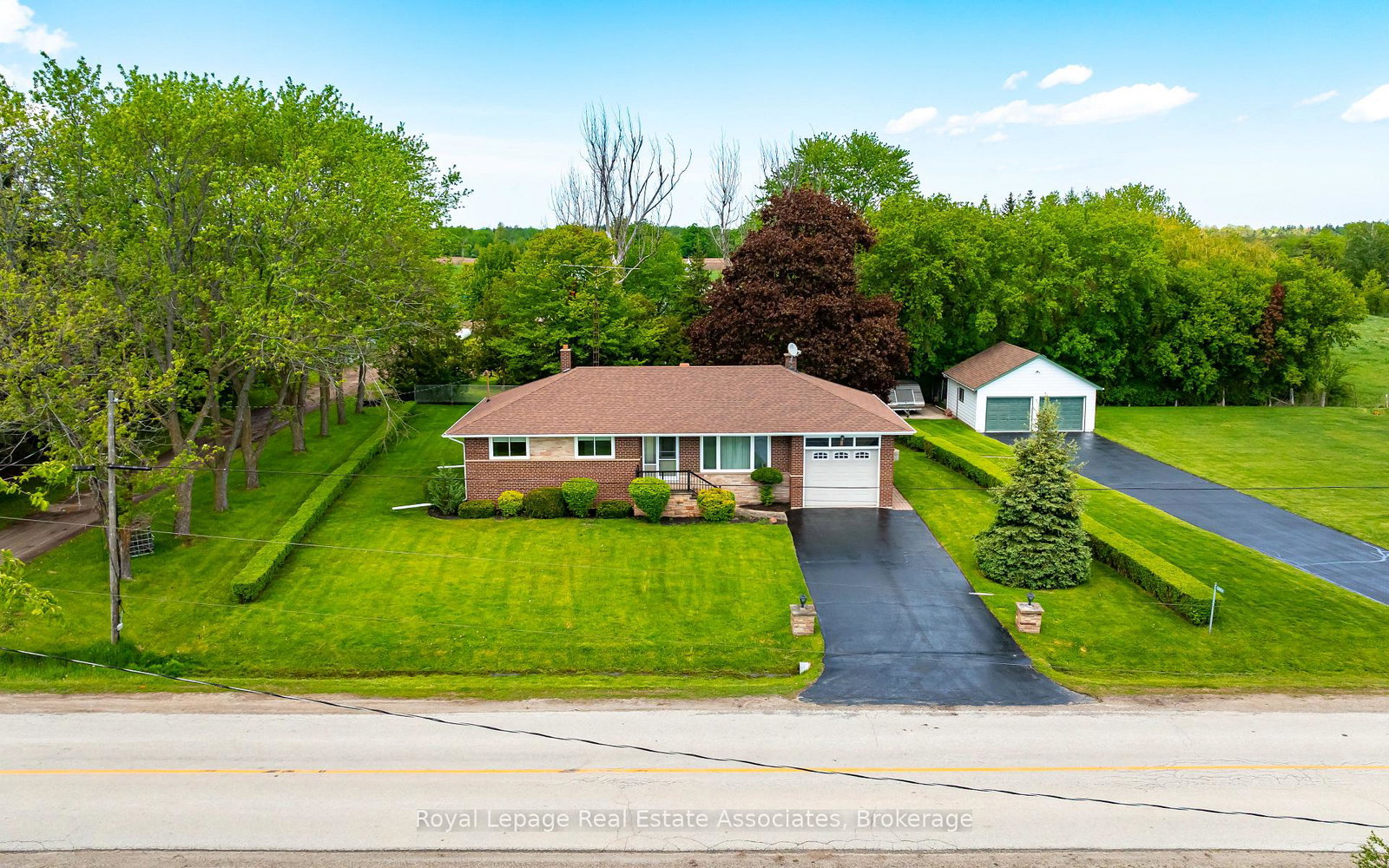 12851-9-line-halton-hills-ontario-w13210522