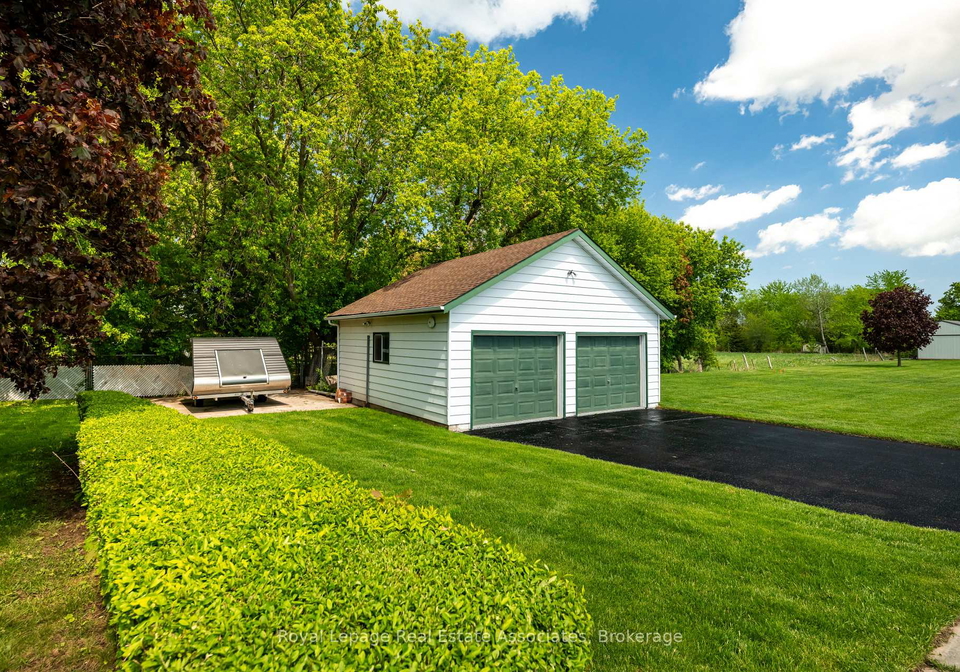 12851-9-line-halton-hills-ontario-w13210522