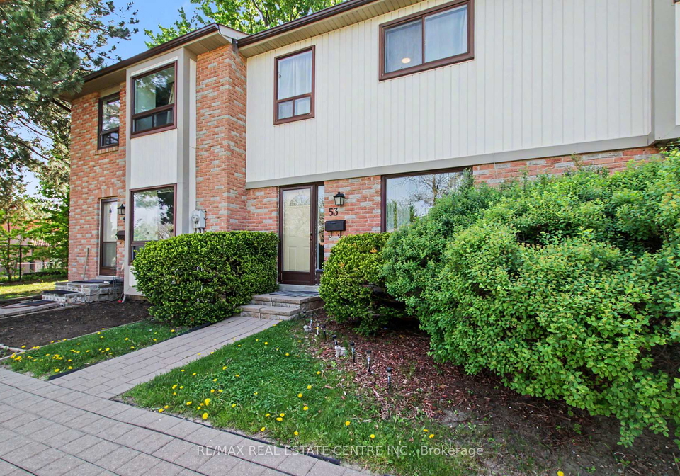 mcmullen-crescent-brampton-ontario-w13210568