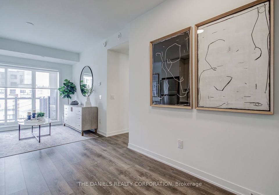 165-canon-jackson-drive-north-york-ontario-w13210614