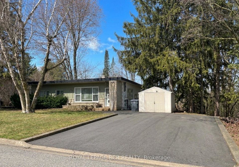 7-hilltop-drive-caledon-ontario-w13210638