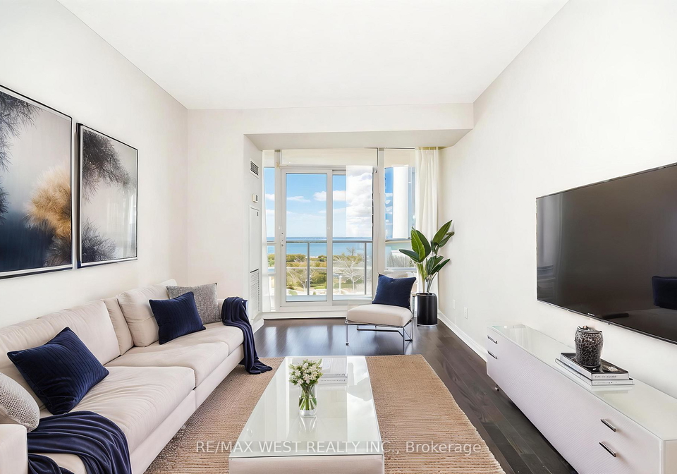 15-legion-road-etobicoke-ontario-w13210794