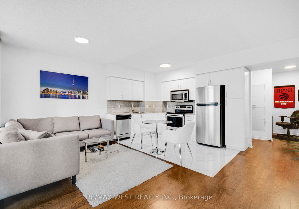 2240-lake-shore-boulevard-w-etobicoke-ontario-w13210810