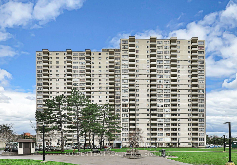340-dixon-road-etobicoke-ontario-w13210972