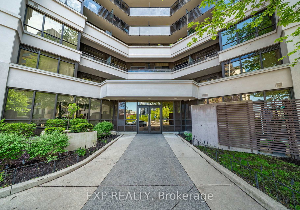 1060-sheppard-avenue-w-york-ontario-w13211278