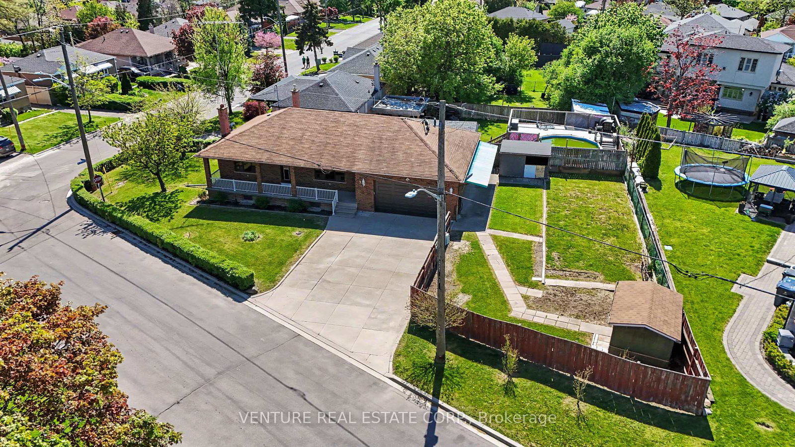 2-redfern-avenue-york-ontario-w13211314